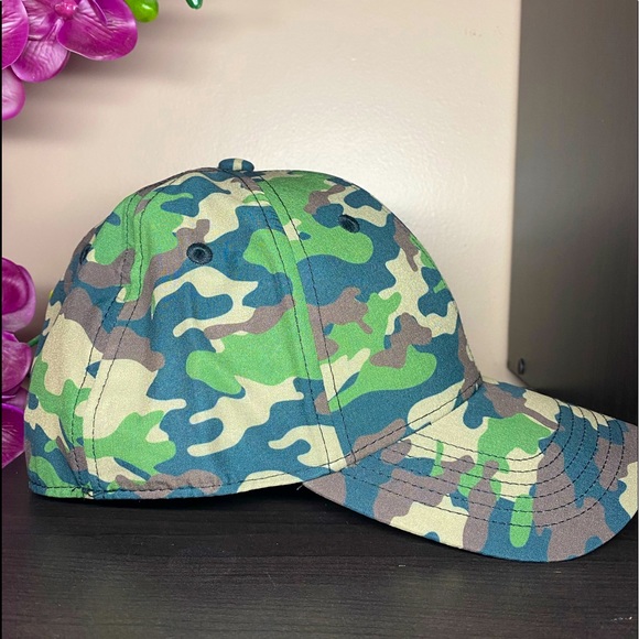 PUMA ADULT HAT S/M GREEN BROWN CAMO NWT - Picture 5 of 7